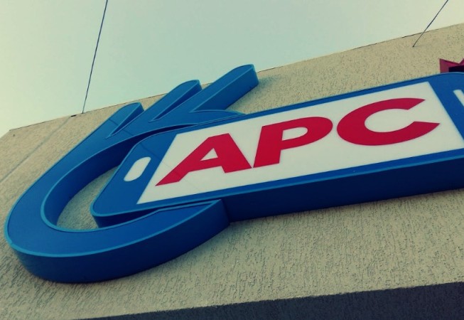 APC 2 – ACCESORIOS PARA CELULARES